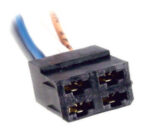 FICHA UNIVERSAL 4 VIAS MACHO